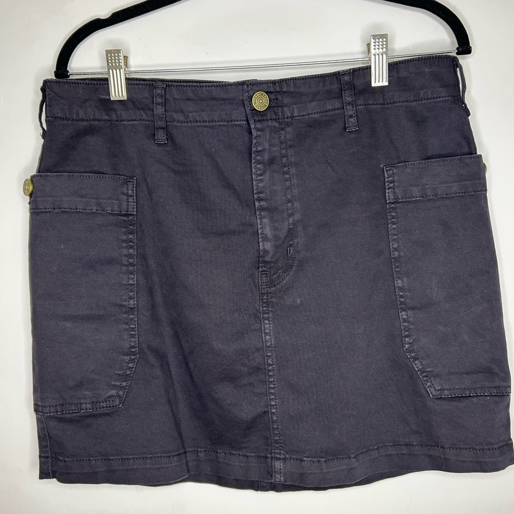 FRAME Black Mini Cargo Y2K Boho Style Skirt Size 30